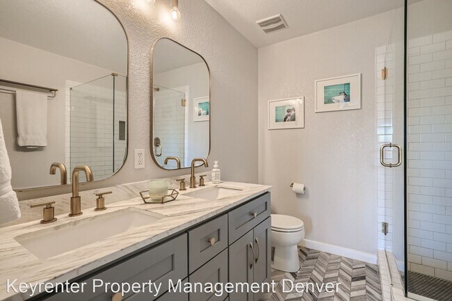 Building Photo - 3 br, 2.5 bath House - 4148 W 118th Pl