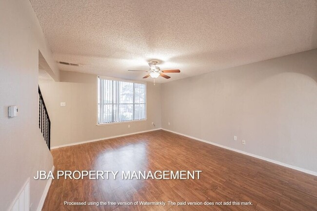 Building Photo - 1758 Farleigh Ct