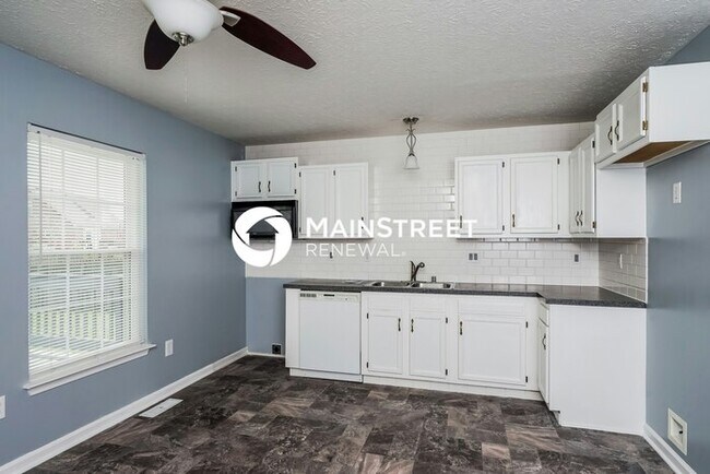 Building Photo - 3 Bedroom Pet-Friendly Home in Shepherdsvi...