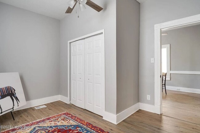 Building Photo - ? Stunning 4 Bedroom, 1 Bathroom Home on Preston ?
