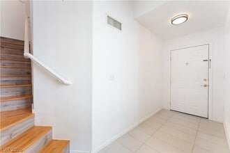 Building Photo - 252 Serenity Ridge Ct