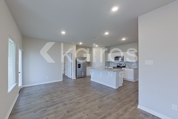 Building Photo - 117 ORTHELLO COURT