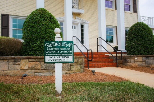 Building Photo - 9148 Hillston Ridge Rd
