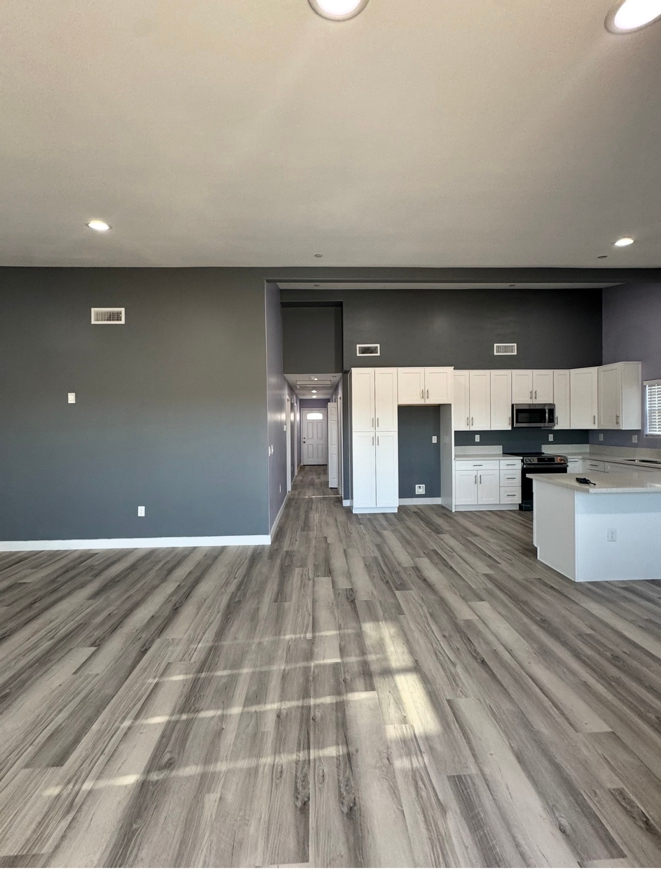 Building Photo - 7333 Jimson Ave