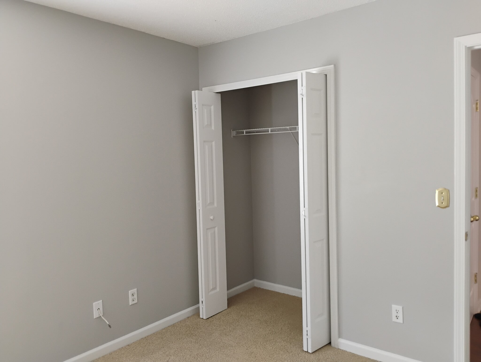 Bedroom - 734 Waterbrook Ln