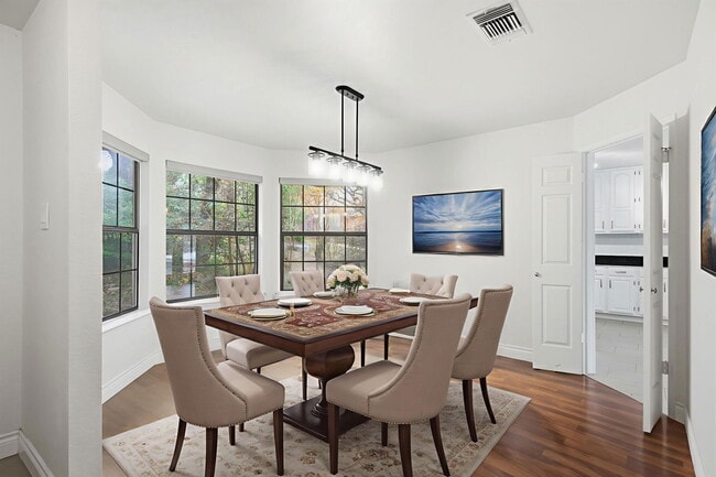 Building Photo - 9003 Scottish Pastures Dr