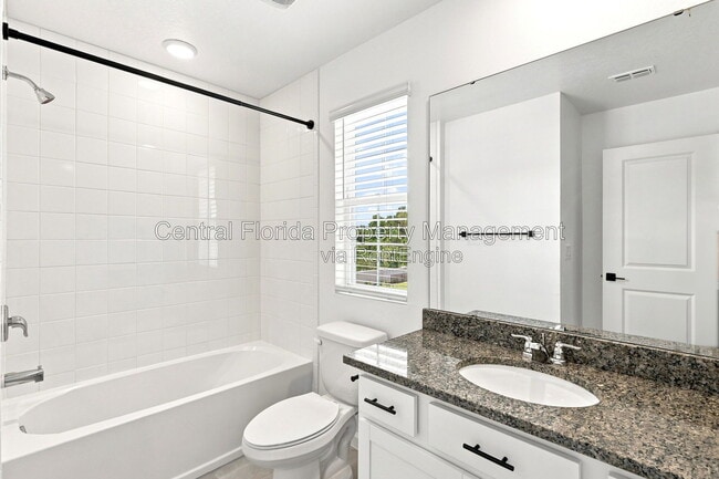 Building Photo - 865 Spring Palms Lp