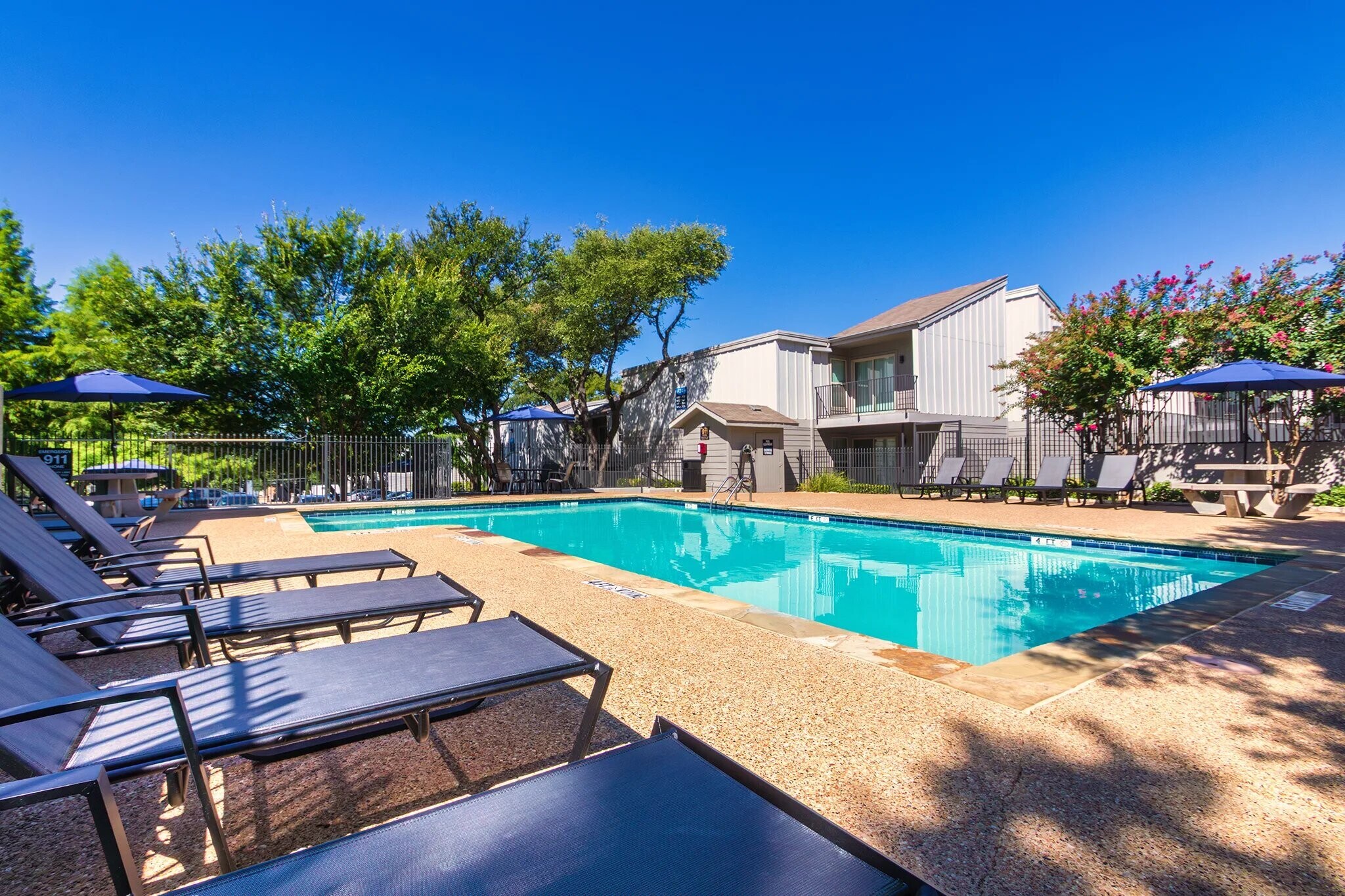 Building Photo - 6251 Melody Ln