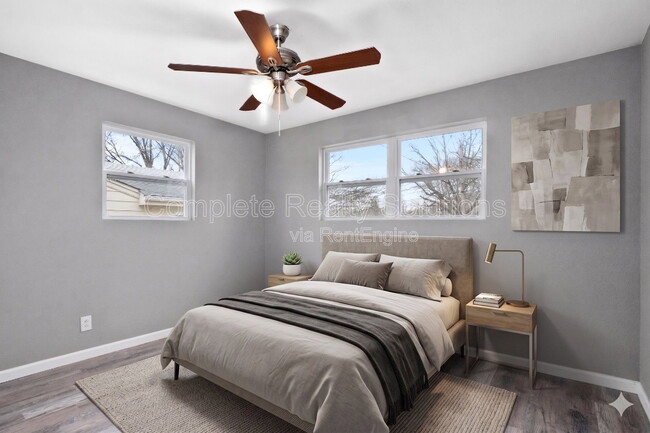 Building Photo - 50 Lynn Meadows Ln