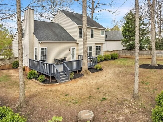 Building Photo - 417 Roberts Rd