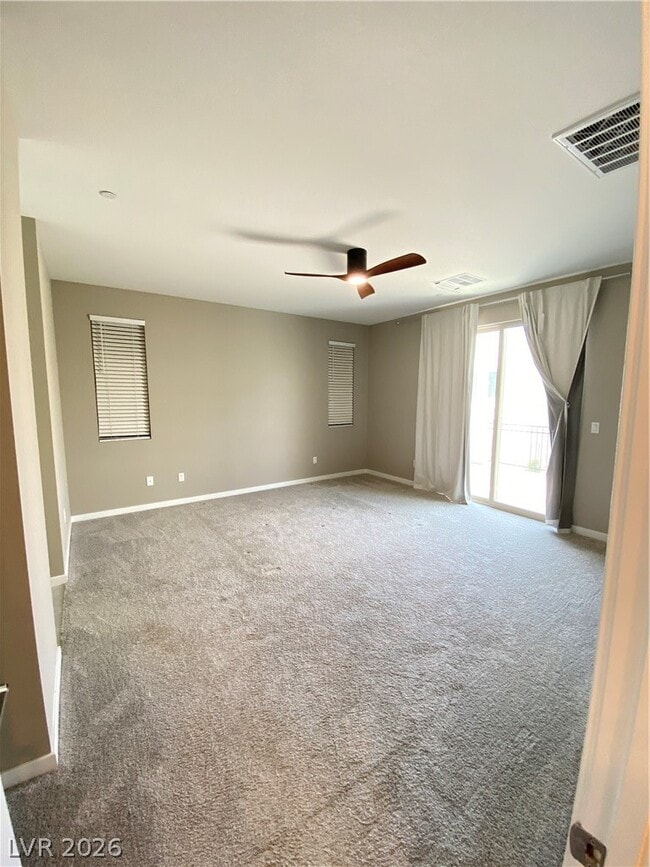 Building Photo - 695 Daylight Ridge Ct