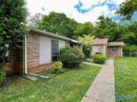 Building Photo - 111 Westscott Dr