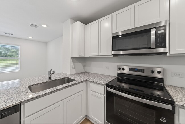Building Photo - 2037 E Gemini Dr
