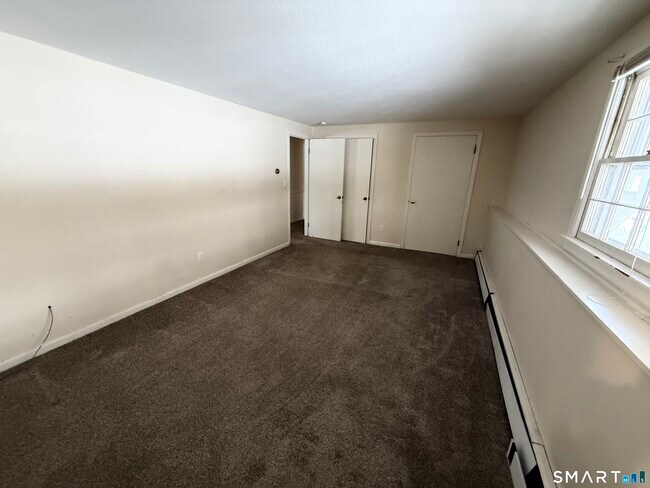 Building Photo - 30 Toilsome Ave