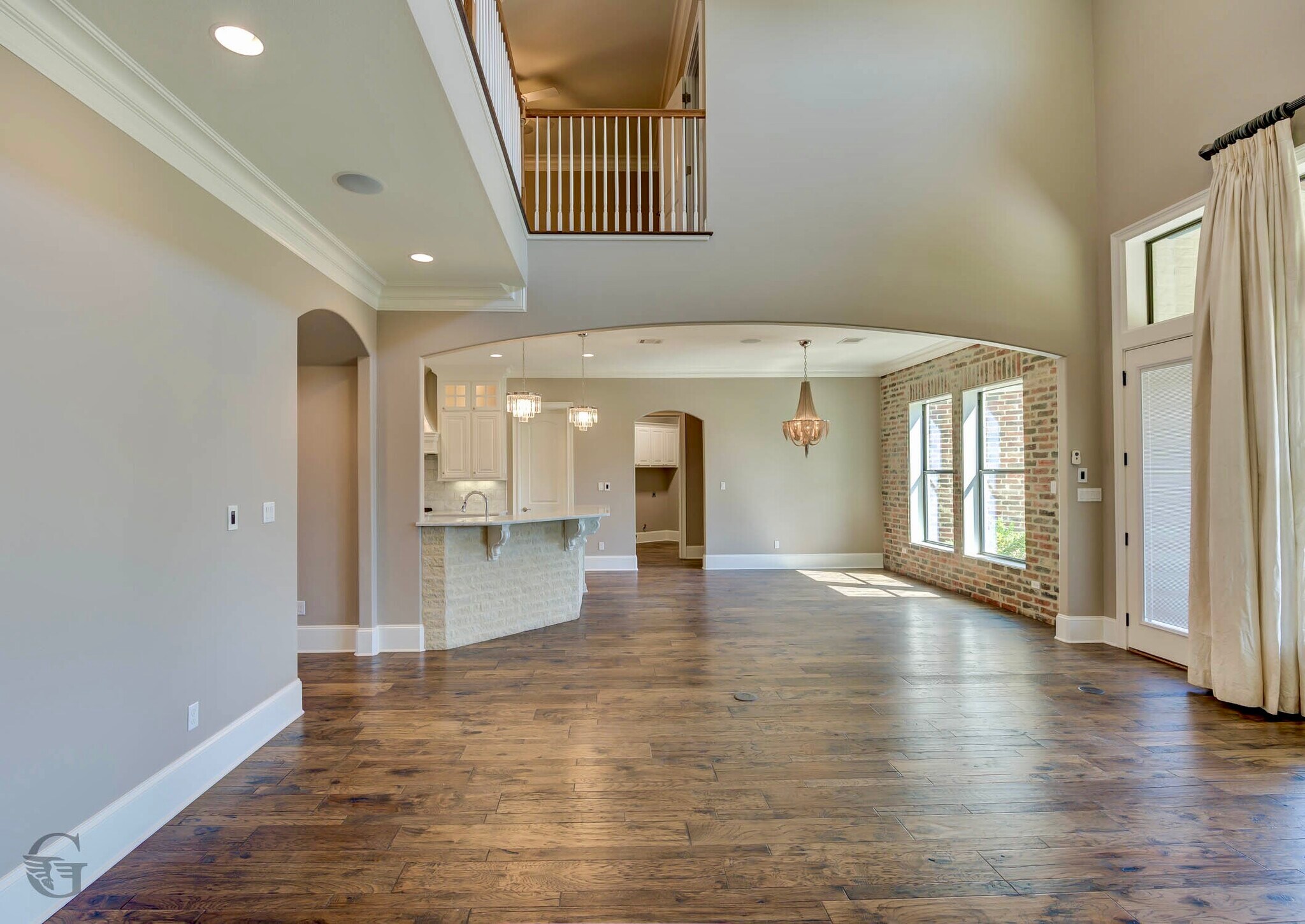 Building Photo - 555 Canterbury Ln