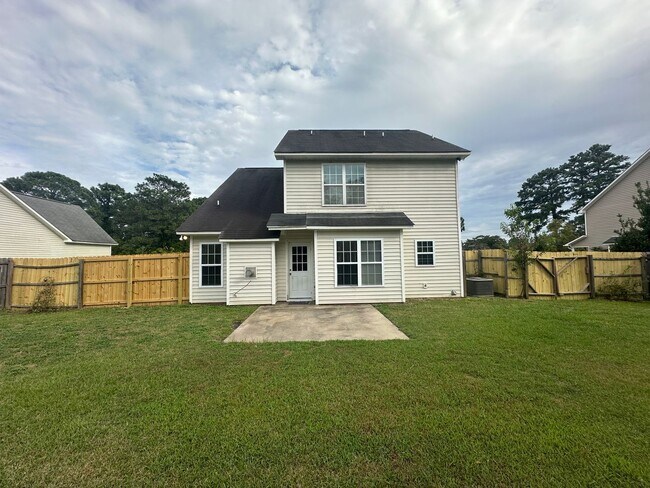 Building Photo - 4252 Redspire Ln