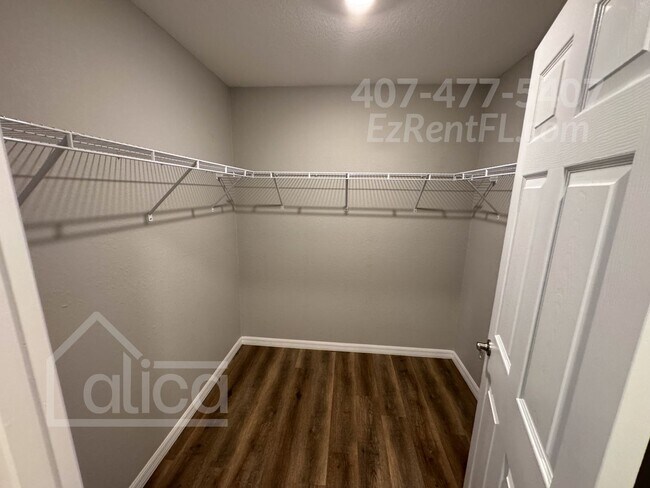 Building Photo - Coming Soon – Spacious 4-Bedroom Home in L...
