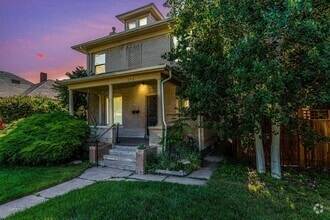 Building Photo - Stately Brick Denver Square Near City Park!