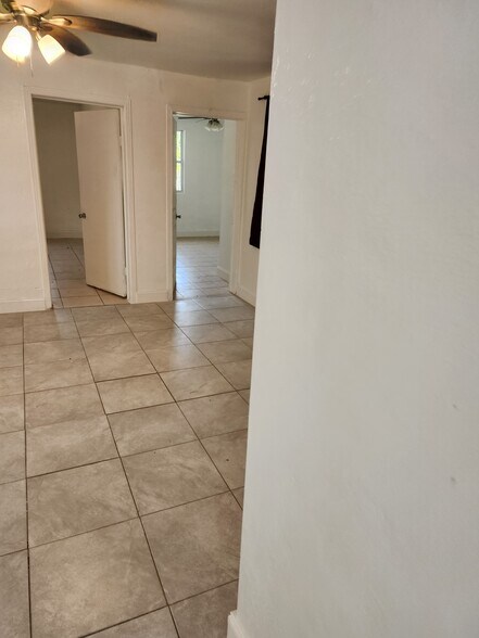 Building Photo - 25445 Shore Dr