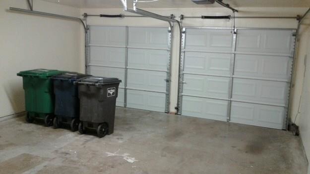 Building Photo - 4748 Bracken Dr