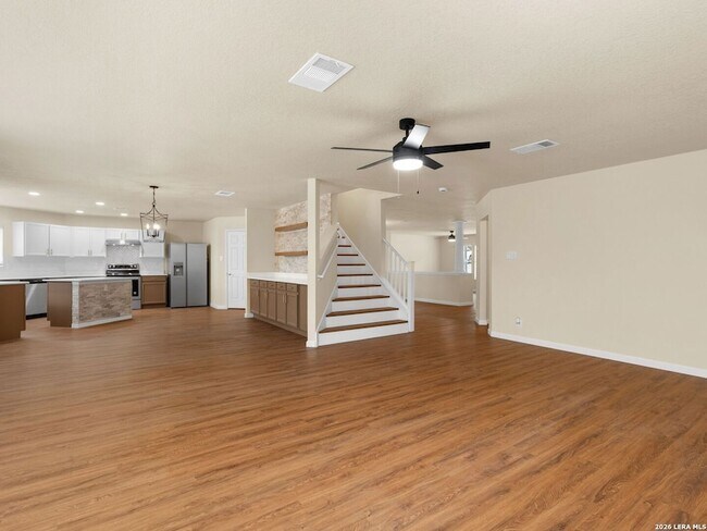 Building Photo - 10802 Winter Creek