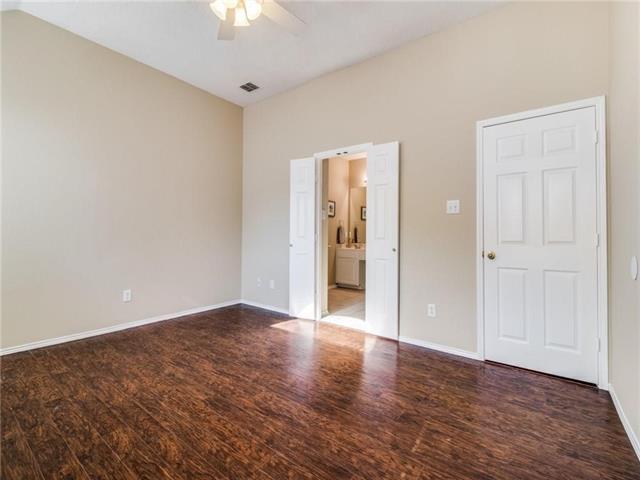 Building Photo - 7072 Chinquapin Dr