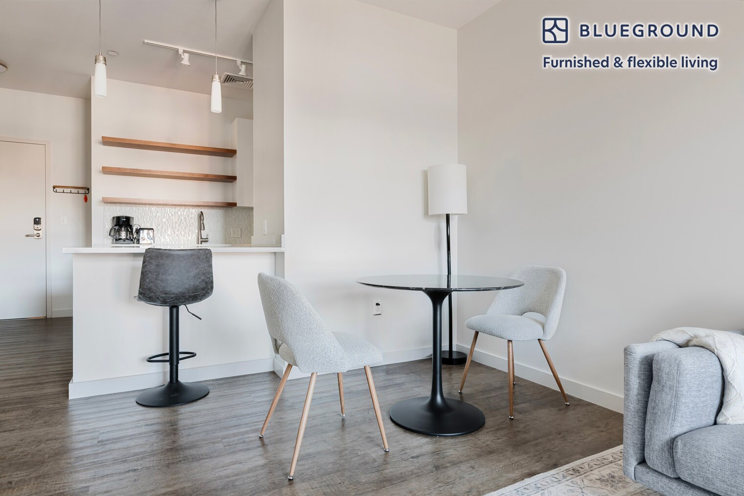 Building Photo - 240 Sidney St