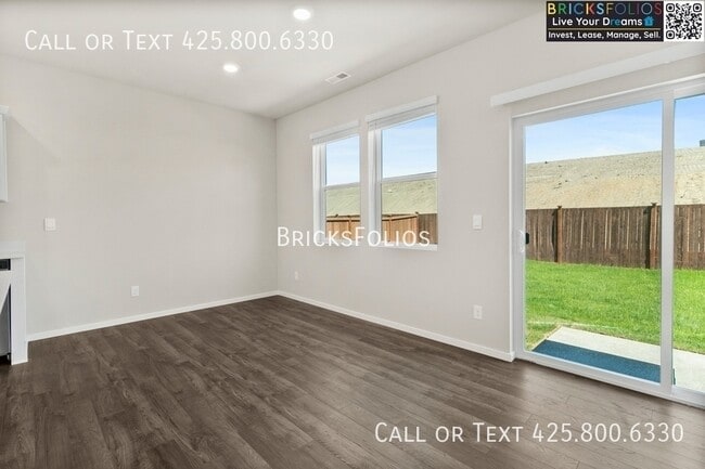 Building Photo - 1342 SW Pendleton Way