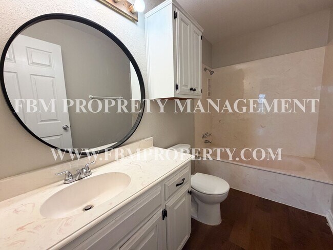 Building Photo - 8726 S Fm 148