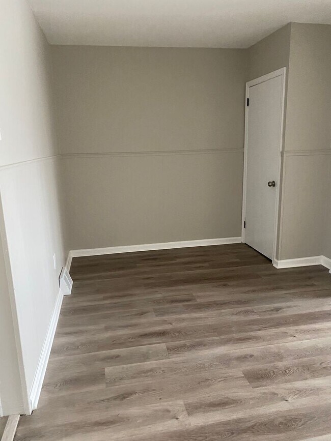 Building Photo - House for Rent in Chester