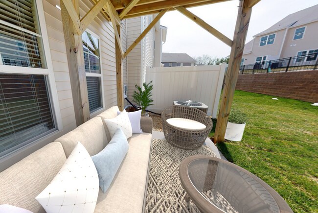 Building Photo - Willet | 4 Bed 3.5 Bath | Garage | 2287 sf | $3120 - $3432 | 8, 9, 13, 14, and 15 month lease terms