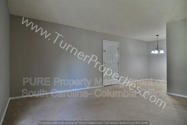 Building Photo - 411 Old Manor Rd