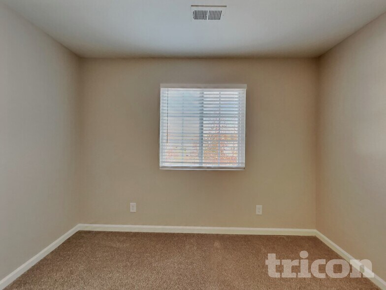 Building Photo - 3710 Shepway Loop