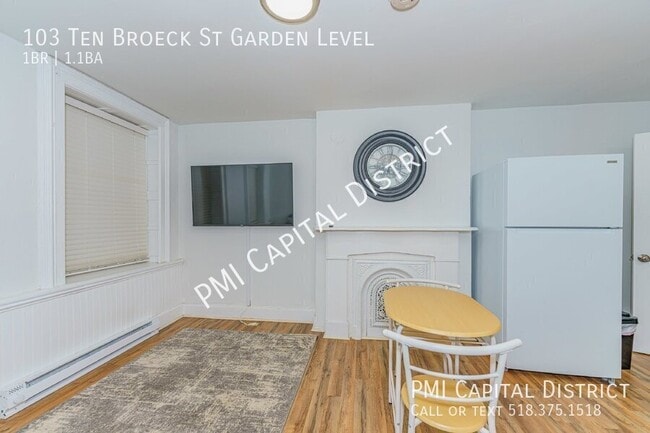 Building Photo - 103 Ten Broeck St