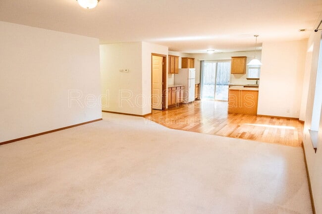 Building Photo - 18233 97th Ave Ct E