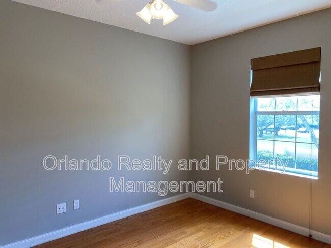 Building Photo - 1567 Napoli Dr W