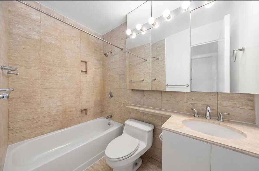 Building Photo - 630 1st Ave