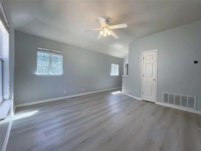 Building Photo - 3114 Karstview Cove