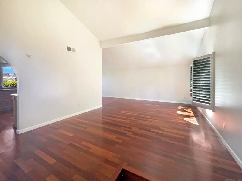 Building Photo - 2644 La Costa Ave