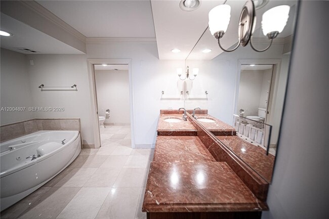 Building Photo - 20201 E Country Club Dr