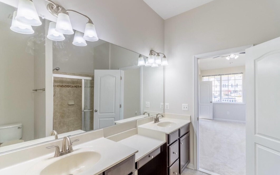 Building Photo - 85 Strother Ln