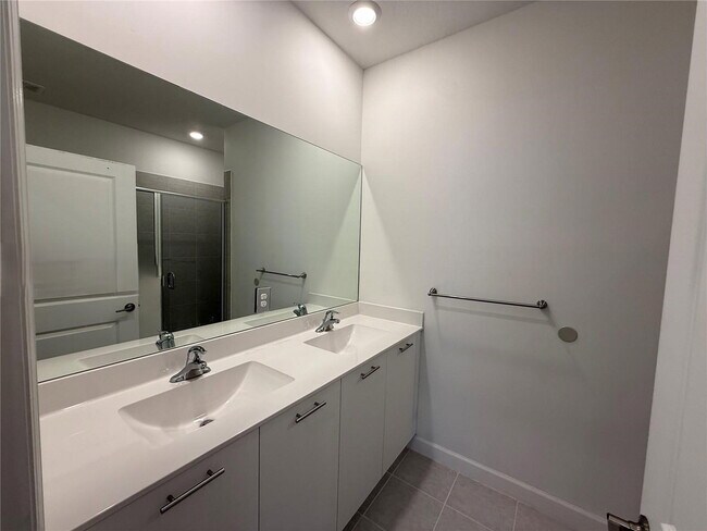 Building Photo - 12845 NW 24th Ave
