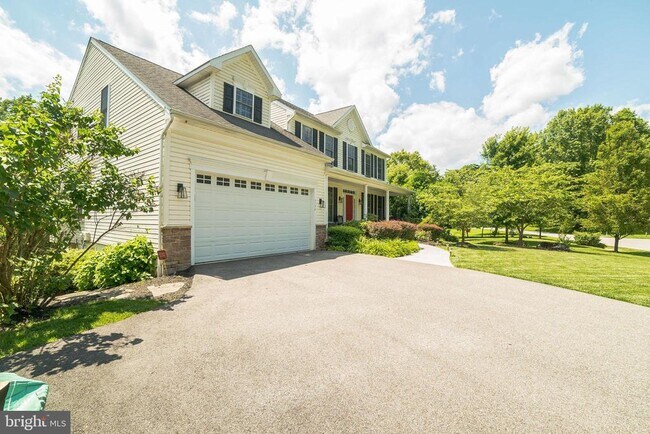 Building Photo - 3746 Spring Meadow Dr