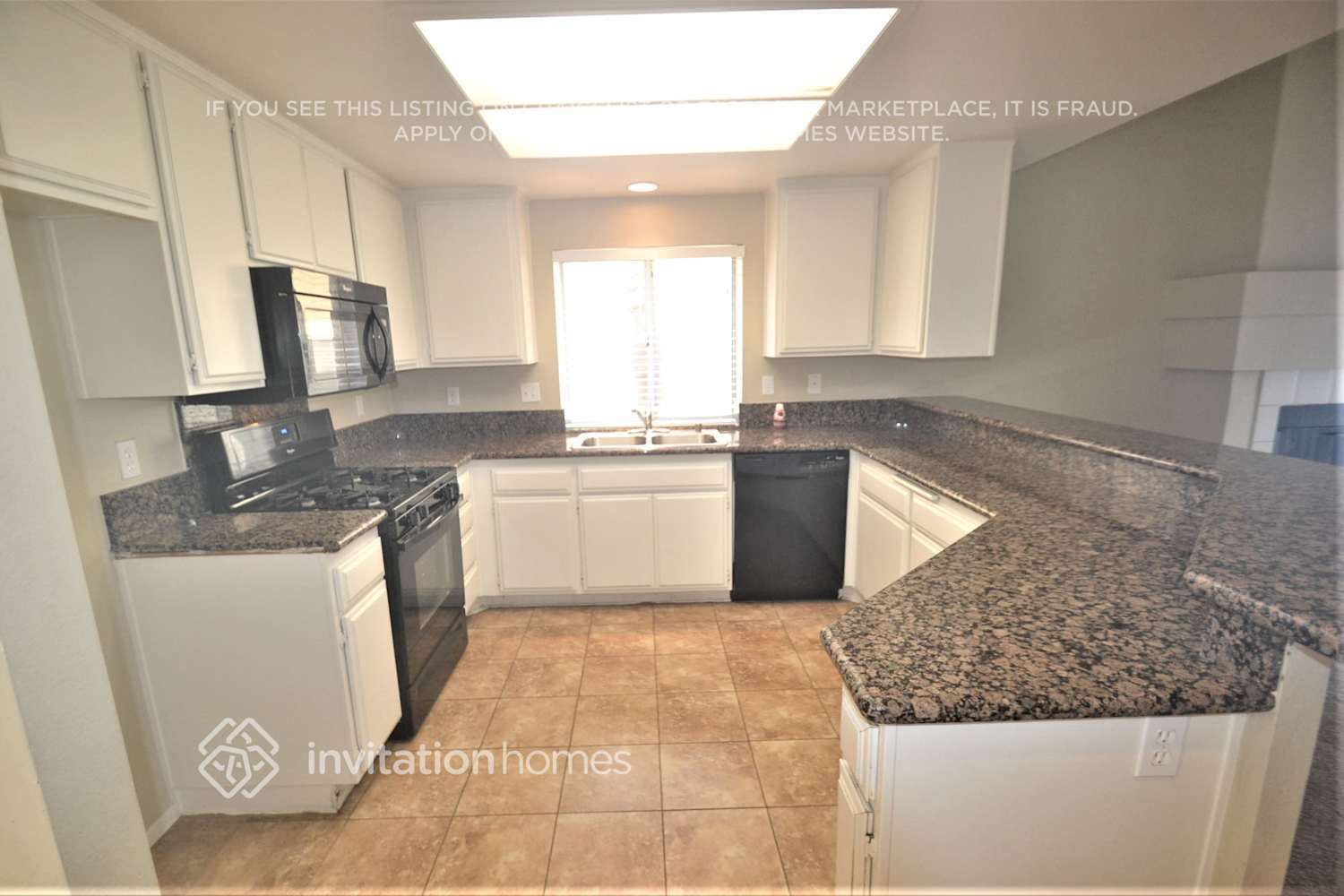 Building Photo - 5777 El Palomino Dr