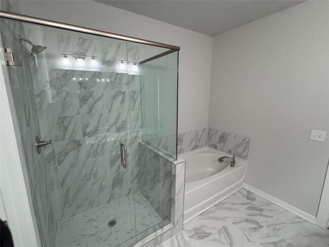 Building Photo - 2530 Harbor Rdg Pass