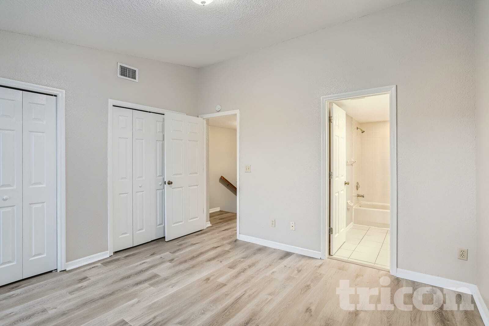 Building Photo - 14718 Seminole Trail