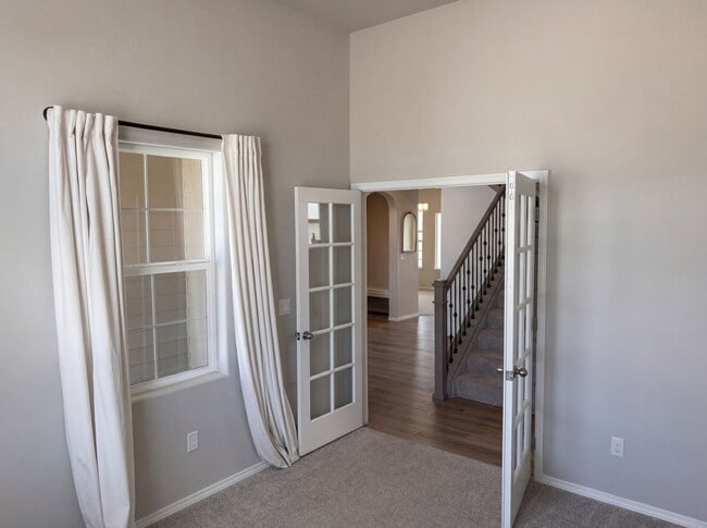 Building Photo - 9377 Mayflower Gulch Wy