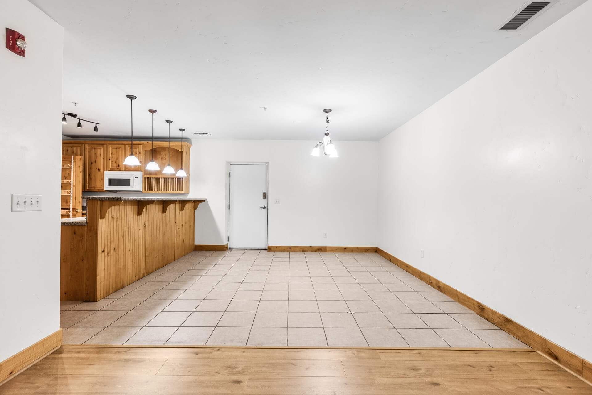 Building Photo - 5501 Lillehammer Ln