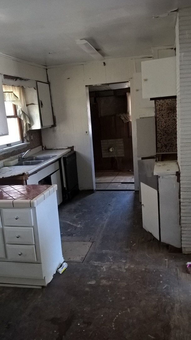 Building Photo - ROCKPORT, IL - Cottage Approx. 2 Acres In ...