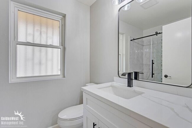 Building Photo - Beautiful 3Bdm 2Ba Home in Suncity!
